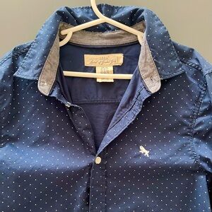 (2) boys dress shirts